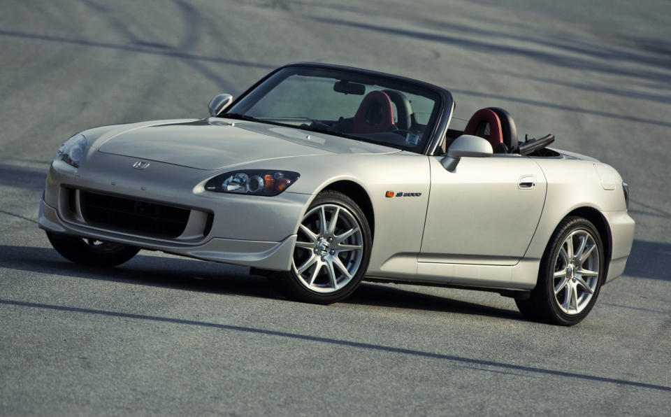 S2000的誕生，其實可以追溯至Honda 50週年紀念。