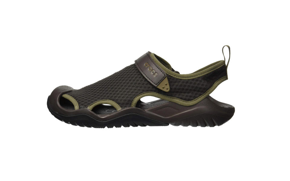 Best Men’s Water Sandals: Crocs