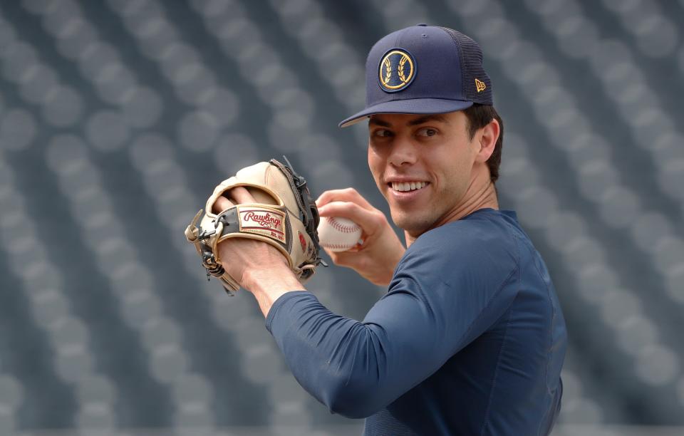 El jardinero de los Cerveceros de Milwaukee, Christian Yelich, está bateando .359 con un porcentaje de embase de .454, un porcentaje de slugging de .609 y un OPS de 1.062 desde mayo.