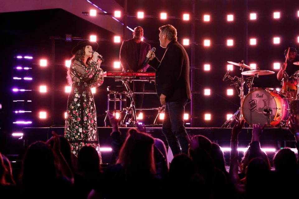 West, left, performed a soaring cover of Shelton’s “Lonely Tonight” on the finale stage, and she was joined by Shelton for the performance.