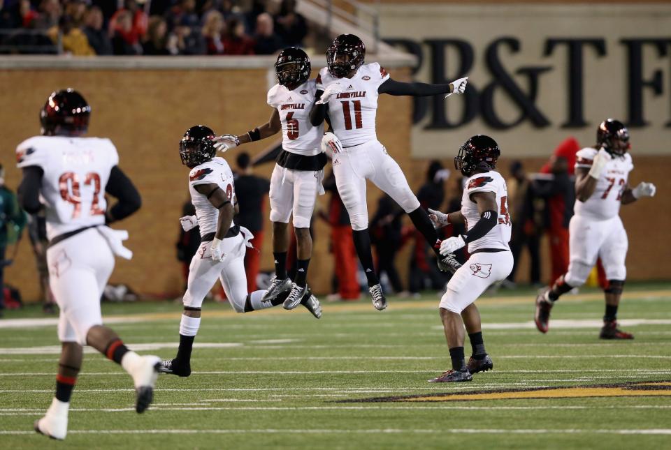 Wiggins (6) transferred to Louisville after he left Georgia. (Getty)