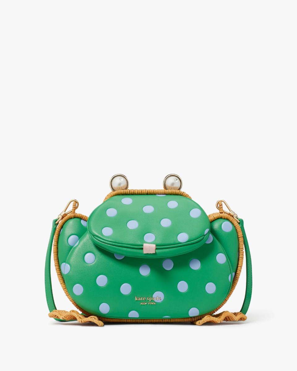 Lily青蛙造型波點新奇包。NT$20,900（kate spade new york提供）