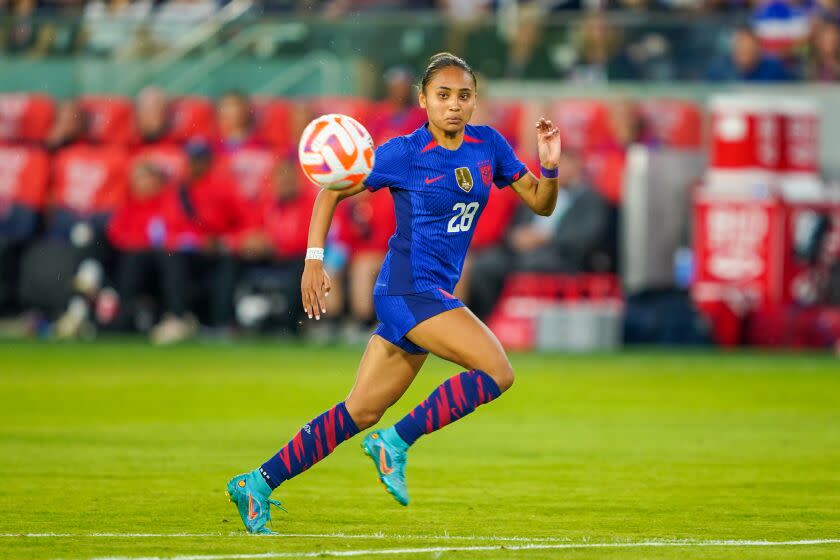 SAINT LOUIS, MO - APRIL 11: Alyssa Thompson #28 of the United States chases a ball during a game.