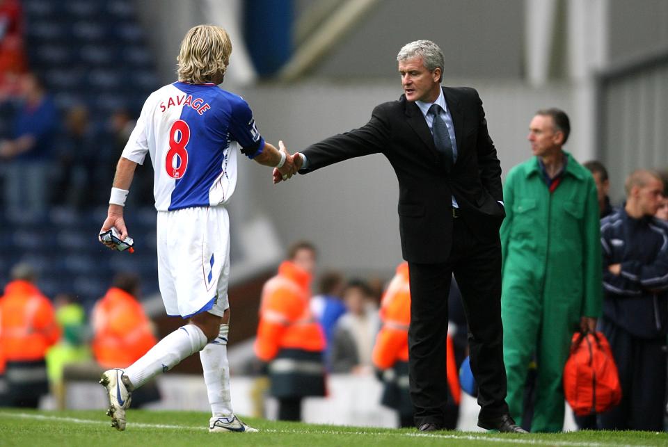 Don’t call us, we’ll call you: Robbie Savage shakes hands with Mark Hughes but didn’t get to play under Keane