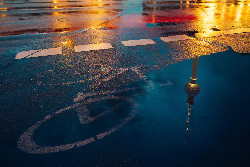 Cycle path on wet road. Source: Getty Image