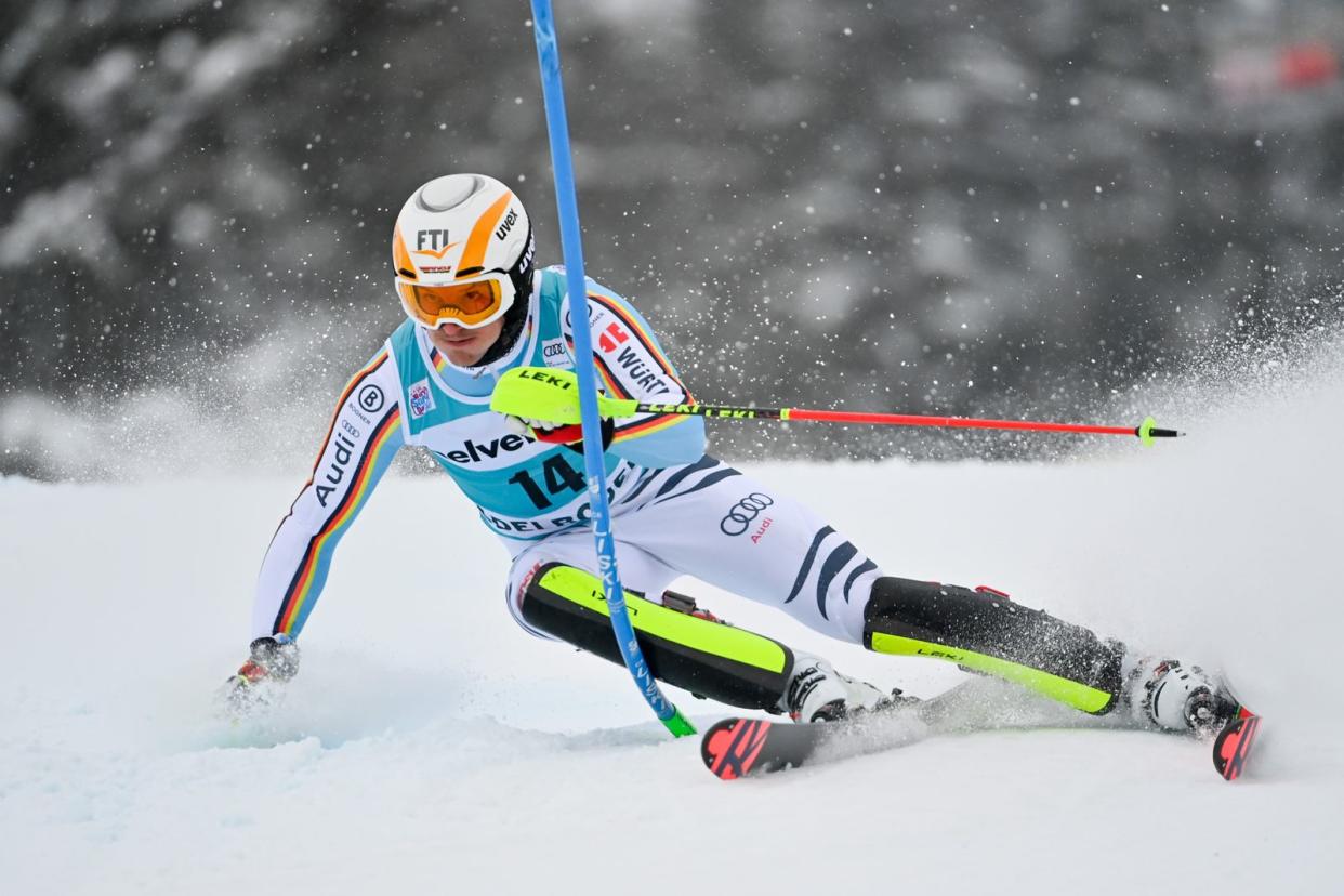 Linus Straßer (30) ist die deutsche Slalom-Hoffnung bei den Herren. Drei Weltcupsiege feierte er bislang in seiner Karriere. (Bild: 2022 Getty Images/Alain Grosclaude/Agence Zoom)