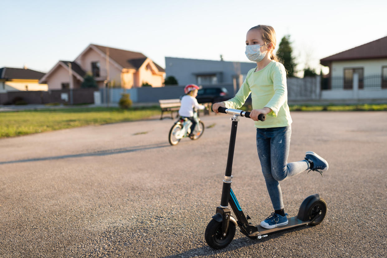 The Centers for Disease Control and Prevention say children over the age of 2 should wear face masks to protect against COVID-19. (Photo: Getty Images)