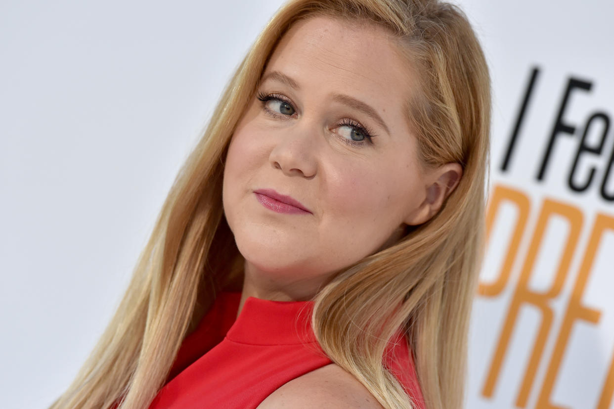 Amy Schumer bei der Filmpremiere von „I Feel Pretty“ (deutsch: „Ich fühl mich schön“). (Bild: Getty Images)