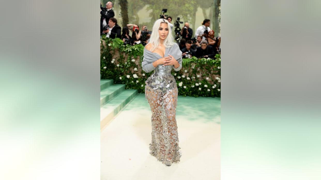 <div>NEW YORK, NEW YORK - MAY 06: Kim Kardashian attends The 2024 Met Gala Celebrating "Sleeping Beauties: Reawakening Fashion" at The Metropolitan Museum of Art on May 06, 2024 in New York City. (Photo by Dimitrios Kambouris/Getty Images for The Met Museum/Vogue)</div>