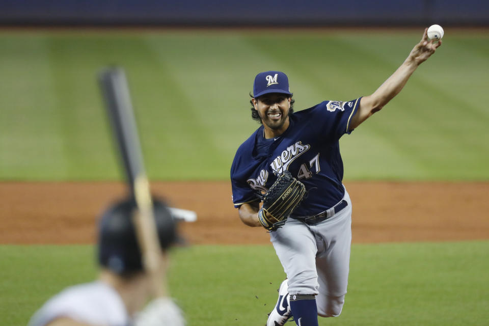 Milwaukee Brewers' Gio Gonzalez pitches to Miami Marlins' Jon Berti during the first inning of a baseball game, Thursday, Sept. 12, 2019, in Miami. (AP Photo/Wilfredo Lee)