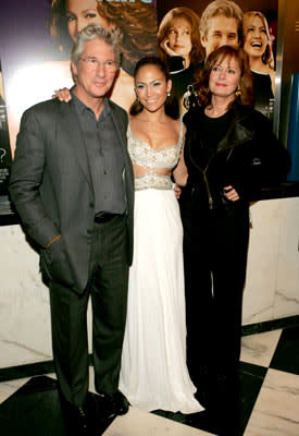 Richard Gere , Jennifer Lopez and Susan Sarandon at the New York premiere of Miramax Films' Shall We Dance?