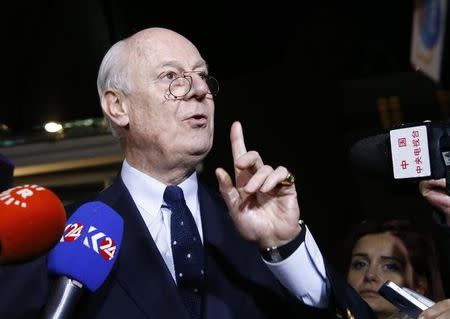 U.N. mediator for Syria Staffan de Mistura gestures during a news conference on the Syrian peace talks outside President Wilson hotel in Geneva, Switzerland February 3, 2016. REUTERS/Denis Balibouse