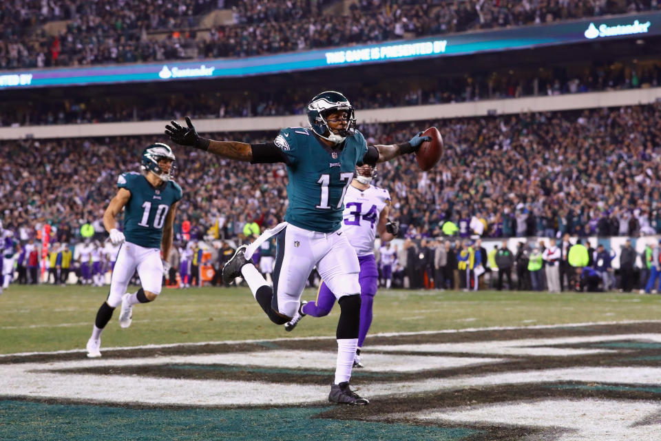 <p>Alshon Jeffery #17 of the Philadelphia Eagles celebrates after scoring a 53 yard touchdown reception during the second quarter against the Minnesota Vikings in the NFC Championship game at Lincoln Financial Field on January 21, 2018 in Philadelphia, Pennsylvania. (Photo by Al Bello/Getty Images) </p>