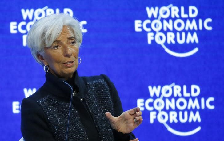 Christine Lagarde, Managing Director of the International Monetary Fund (IMF) attends the session "The Global Economic Outlook" during the annual meeting of the World Economic Forum (WEF) in Davos, Switzerland January 23, 2016. REUTERS/Ruben Sprich