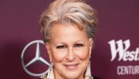 Celebs Who Admitted They Got Plastic Surgery: Ronnie Ortiz-Magro, Ariel Winter, Courteney Cox, More Bette Midler hanging pearl earrings