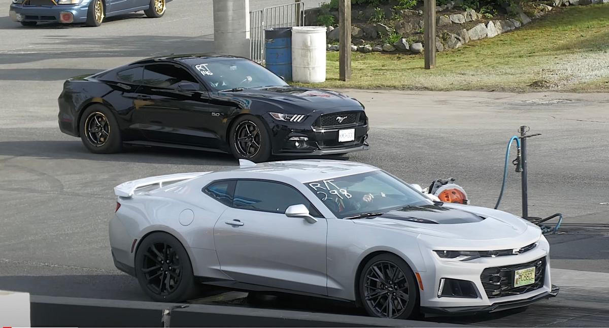 ZL1 Camaro Stomps Mustang GT In A Head To Head Drag Race