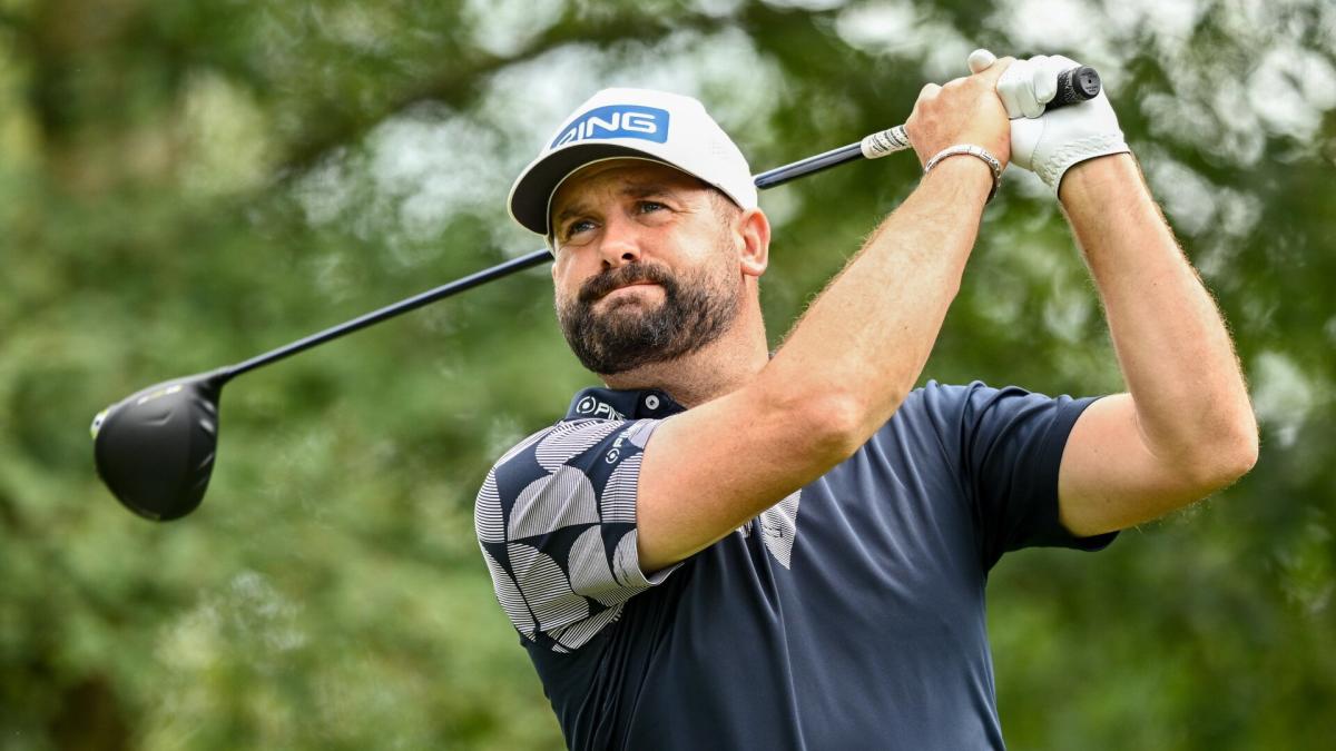 DP World Tour pro hits tee shot 8 yards, sideways; let him explain