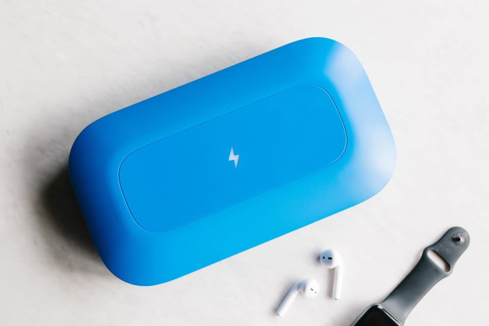 PhoneSoap Smartphone UV Sanitizer. Image via PhoneSoap.