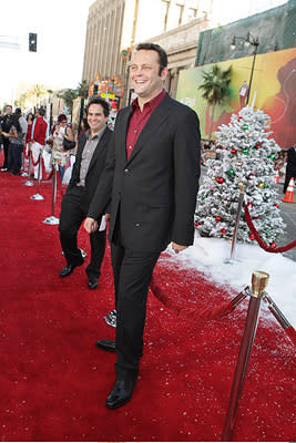 Vince Vaughn at the Hollywood premiere of Warner Bros. Pictures' Fred Claus