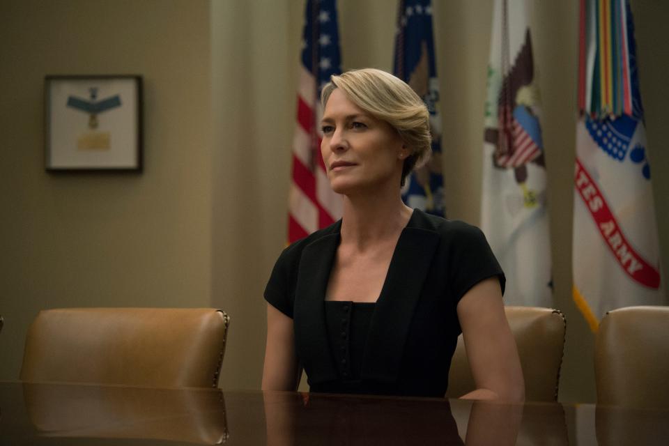 <em>House of Cards</em> (2013-2018)