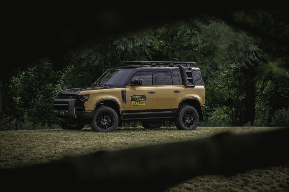 2022 Land Rover Defender Trophy Edition - Full Image Gallery