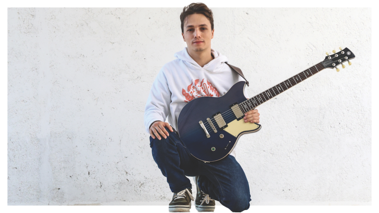  Matteo Mancuso and his Yamaha guitar. 