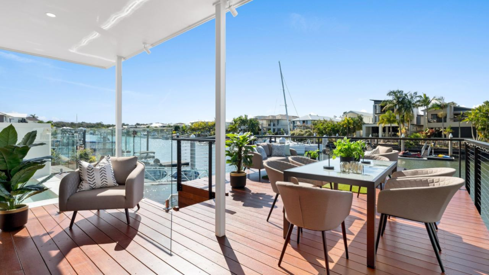 Gold Coast home lottery. Deck.