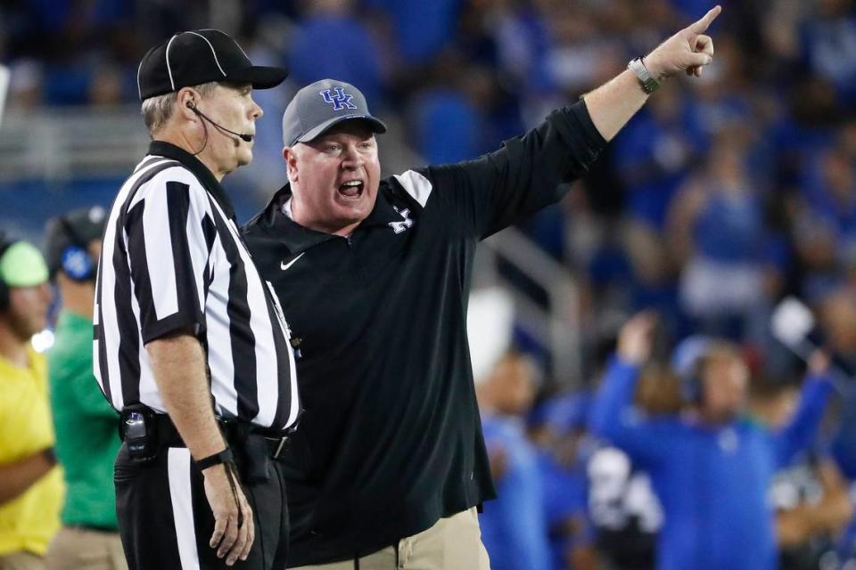 After a disappointing 2022 regular season, Kentucky head football coach Mark Stoops must find the answers to a series of pivotal questions.