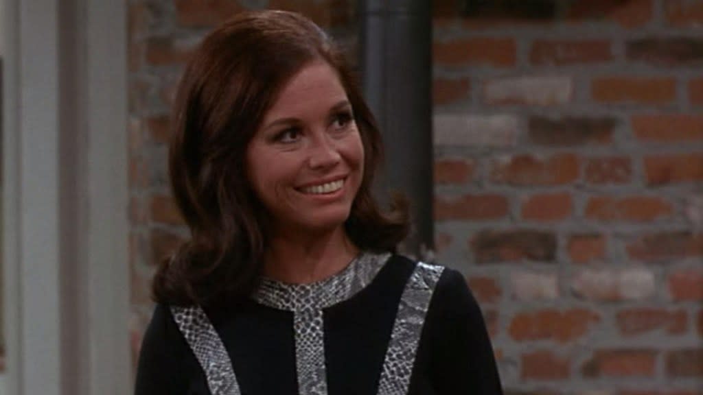 The Mary Tyler Moore Show Season 1 Streaming: Watch & Stream Online via Hulu