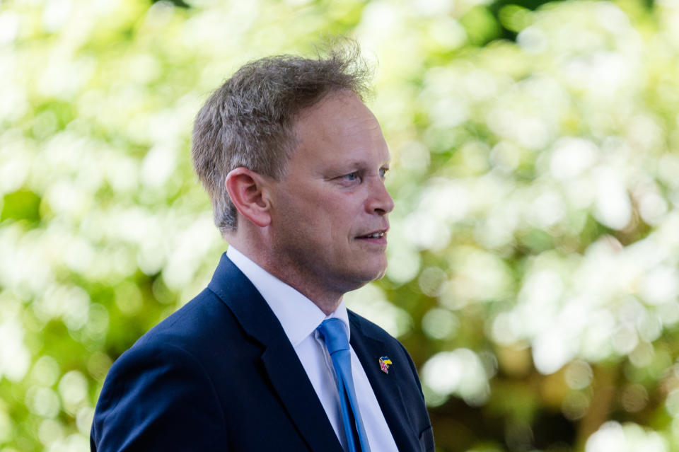 LONDON, UNITED KINGDOM - JULY 07: Secretary of State for Transport Grant Shapps leaves 10 Downing Street after attending a Cabinet meeting following a reshuffle triggered by resignations of senior cabinet ministers and British Prime Minister Boris Johnson announcing his resignation as the leader of the Conservative Party in London, United Kingdom on July 07, 2022. British Prime Minister Boris Johnson has been forced to step down under pressure from senior members of his cabinet following resignations of over 50 government ministers and aides in a fall out over Johnson's handling of misconduct complaints against former deputy chief whip Chris Pincher. (Photo by Wiktor Szymanowicz/Anadolu Agency via Getty Images)