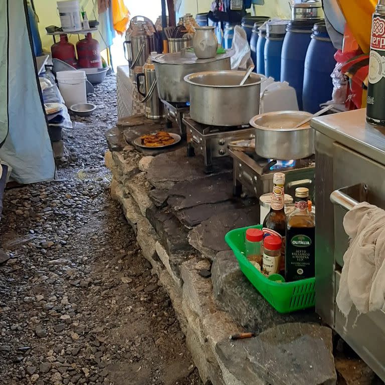 La cocina del campamento base del Everest