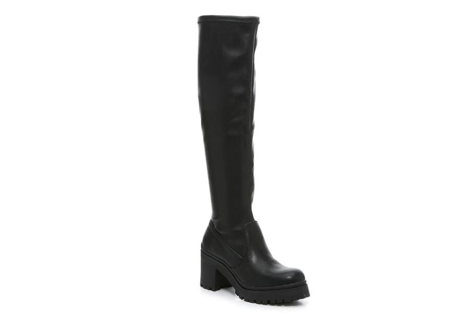 madden girl, coretta boot, black lug sole boots