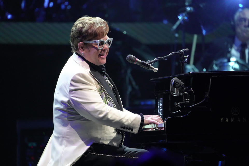 NEW YORK, NEW YORK - FEBRUARY 22:  Elton John performs onstage during his 