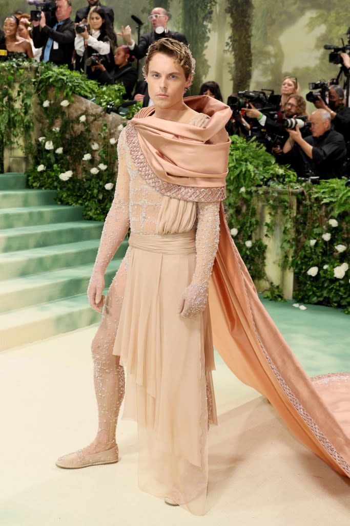 Gustav Magnar Witzoe attends The 2024 Met Gala Celebrating "Sleeping Beauties: Reawakening Fashion" at The Metropolitan Museum of Art on May 06, 2024 in New York City.