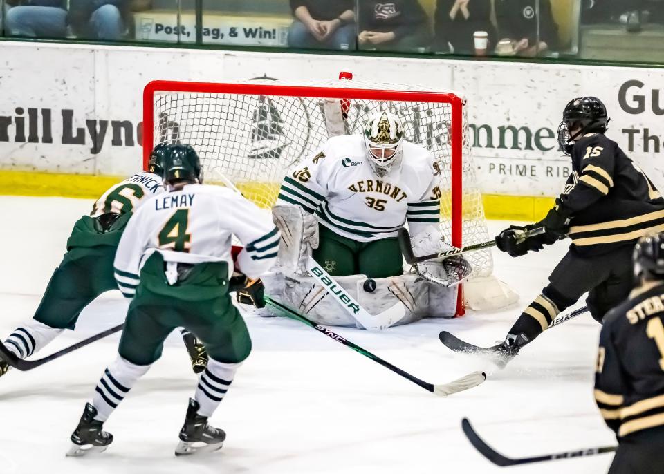 The University of Vermont men's hockey team hosted the Lindenwood Lions at Gutterson Fieldhouse in Burlington, Vermont on Friday, Dec. 30, 2022.