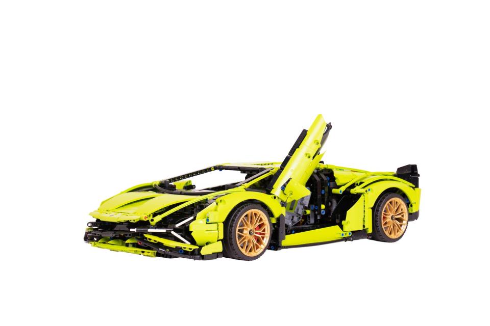 1) LEGO Technic Lamborghini Sián FKP 37 Car Model 42115, £350