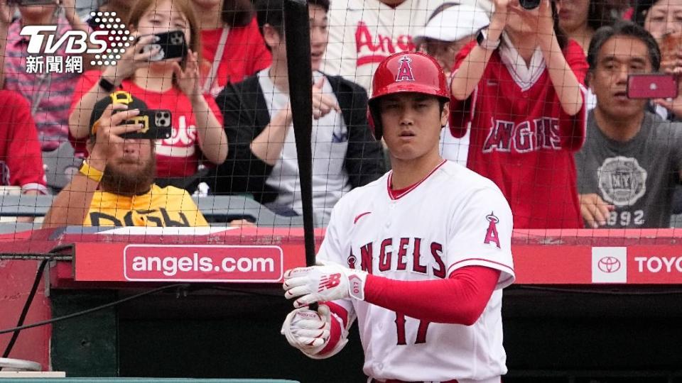 大谷翔平首局下擊出追平陽春砲。（圖／達志影像美聯社）