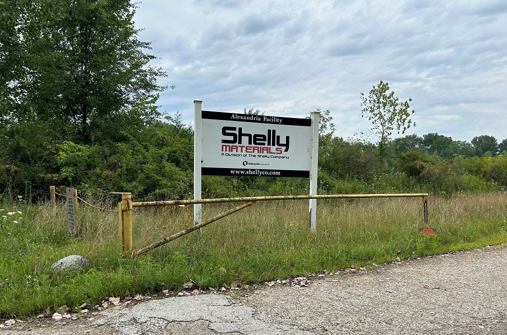 The Ohio Environmental Protection Agency approved an air permit for an asphalt plant proposed by Shelly Materials and Scioto Materials, affiliates of The Shelly Co., on St. Albans Township's Tharp Road, just outside the village of Alexandria.