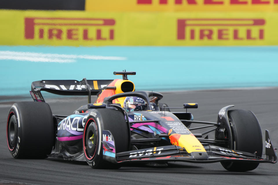 Red Bull's Max Verstappen works his way around the curcuit during the Formula One Miami Grand Prix auto race at the Miami International Autodrome, Sunday, May 7, 2023, in Miami Gardens, Fla. (AP Photo/Wilfredo Lee)