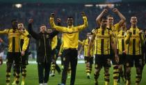 Soccer Football - Bayern Munich v Borussia Dortmund - DFB Pokal Semi Final - Allianz Arena, Munich, Germany - 26/4/17 Borussia Dortmund players celebrate after the match Reuters / Michael Dalder Livepic