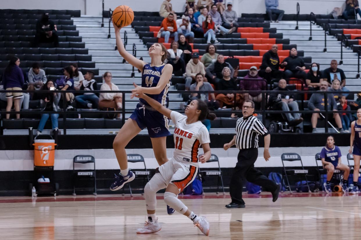 Burges Jordyn Hernandez (44) at a girls basketball game against HanksTuesday, Nov. 30, 2021, at Hanks High School in El Paso, TX.