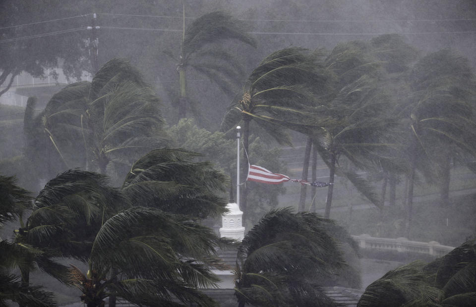 La app Zello puede salvar vidas en medio del caos de Irma (AP Photo/David Goldman)