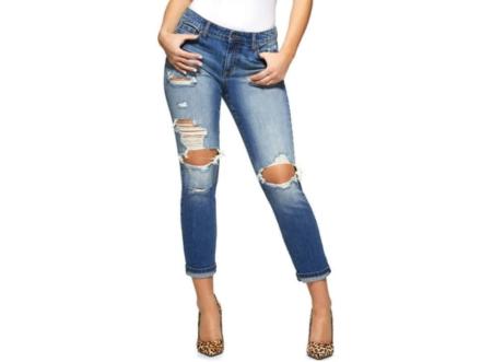 These Sofia Vergara jeans are so flattering and on sale for just