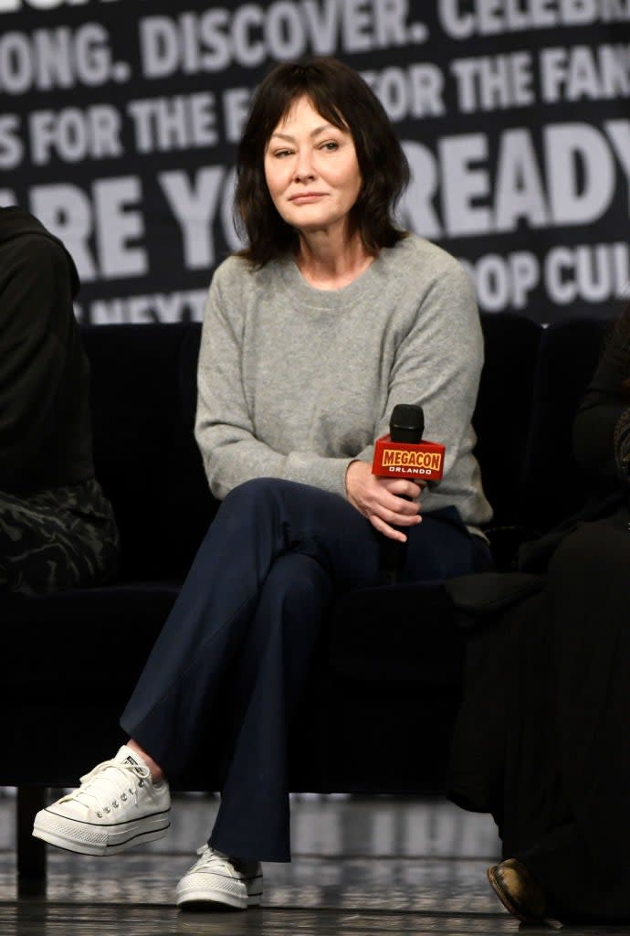  Actress Shannen Doherty speaks during a Q&A session at MegaCon Orlando 2024 at Orange County Convention Center on February 04, 2024 in Orlando, Florida. (Photo by 