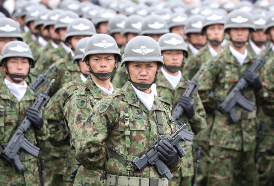 Japanese airborne troops take part in a military review in suburban Tokyo on Oct. 14, 2018.<span class="copyright">YOSHIKAZU TSUNO/Gamma-Rapho via Getty Images</span>