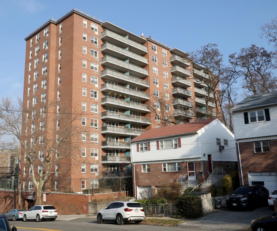 The exterior of 2 Sunnyside Drive in Yonkers, (apartment building) photographed Dec. 8, 2023.