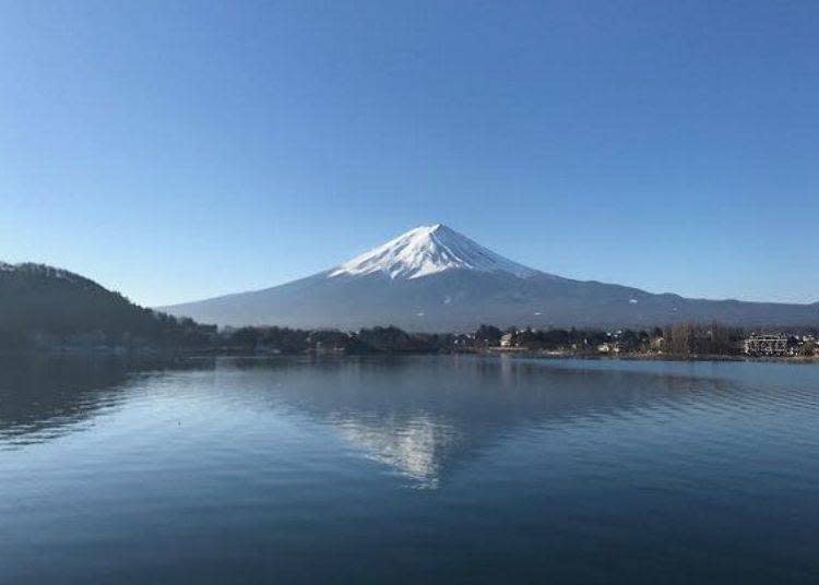 富士吉田市週邊能清楚眺望富士山。河口湖畔一帶也很適合自駕旅遊。