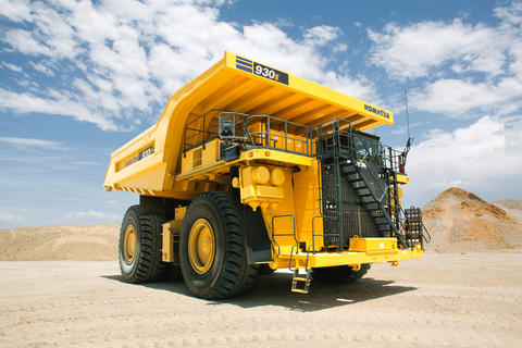 Komatsu battery-electric haul truck. Credit: Komatsu