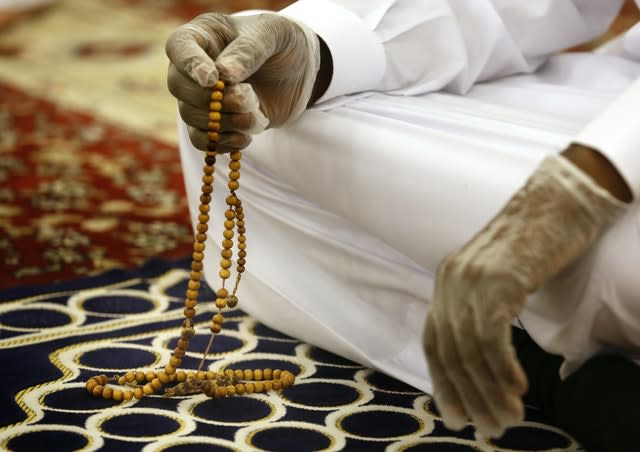Mosque worshipper