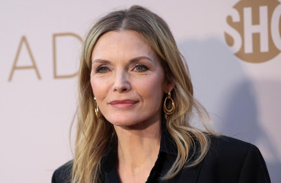 Michelle Pfeiffer będzie też tęsknić za krytykami&# 39;  Choice Awards z powodu COVID-19.  (Zdjęcie: Reuters/Mario Anzoni)